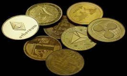 碳金融区块链碳交易：推动可持续发展的新机遇

碳金融, 区块链, 碳交易, 可持续发展, 环境保护/guanjianci

碳金融和区块链技术在近年来的环境保护和可持续发展领域中，正逐步成为不可或缺的组成部分。随着全球气候变化的加剧，各国政府和企业都在采取措施以降低碳排放、实现碳中和。在这个背景下，碳交易作为一种市场机制，可以有效地调动资金、资源以应对环境挑战。而区块链技术的引入，则赋予了碳交易更高的透明度和效率，进一步促使这一市场的发展。本文将深入探讨碳金融与区块链技术的结合，分析其对碳交易市场的影响，以及未来的发展趋势。

一、碳金融的定义与重要性

碳金融是指与碳排放交易相关的金融活动，包括碳配额的买卖、碳信用的投资、碳衍生品的交易等。其核心目标是通过金融手段促进温室气体的减排，以应对全球气候变化带来的威胁。

随着全球经济的持续发展，碳排放量不断上升，导致气候变化问题日益严重。因此，各国纷纷出台政策法规，以限制碳排放。碳金融应运而生，成为解决这一问题的重要工具。通过碳交易，企业可以在达成减排目标的前提下，通过市场机制资源配置，从而实现经济与环境的协调发展。

二、区块链技术在碳交易中的应用

区块链是一种去中心化的分布式账本技术，其最大的特点在于数据透明性和不可篡改性。这些特点使得区块链在碳交易中展现出了独特的优势。

首先，区块链能够确保碳交易的透明度。每一笔交易的记录都可以被所有参与者实时查看，避免了信息不对称的问题，提升了交易的信任性。其次，由于区块链的数据不可篡改，任何参与者都无法随意篡改交易记录，确保了碳配额和碳信用的真实性。此外，区块链还可以降低中介费用，简化交易流程，提高交易效率。

三、区块链碳交易的现状与挑战

目前，区块链在碳交易中的应用还处于初步阶段。尽管已有一些成功案例，比如某些国家和地区已经开始试点基于区块链的碳交易平台，但整体规模仍然较小，尚未形成成熟的市场生态。

挑战主要体现在以下几个方面：一是技术成熟度，虽然区块链技术在不断发展，但在高频交易、数据处理和隐私保护等方面仍需进一步完善；二是政策法规，碳交易市场的合规性要求较高，各国的法规存在差异，如何在多个司法管辖区内运行仍需深入研究；三是市场参与者的接受度，许多企业和投资者对区块链技术的认知不足，缺乏信任感，需要通过更多的教育和宣传来提升其接受度。

四、碳金融区块链的未来展望

展望未来，碳金融与区块链的结合将会带来更为广阔的市场机遇。随着各国政府对于减少碳排放的重视程度不断加深，碳交易市场将继续扩展。同时，随着区块链技术的快速发展，其在数据处理、交易安全性和用户体验上的优势将愈加突显。预计到未来5到10年，基于区块链的碳交易平台将会迎来井喷式增长，成为碳金融的重要组成部分。

此外，随着全球多边合作的加强，尤其是巴黎协定等国际条约的推进，跨国碳交易市场的发展将愈发重要。基于区块链的全球碳交易平台，将为企业提供更大的灵活性和更多的交易机会，从而加快全球减排进程。

五、常见问题解答

1. 什么是碳交易？

碳交易是为了减少温室气体排放而设立的一种市场机制，允许企业和组织在符合减排目标的情况下，通过买卖碳配额或碳信用来实现灵活的减排策略。

具体来说，碳交易机制通常分为强制性市场和自愿性市场。在强制性市场中，政府设定了企业的排放上限，并分配相应的碳配额。企业若排放低于其配额，可以将多余的配额出售；反之，若碳排放超过配额，则需要购买额外的配额。另外，在自愿性市场中，企业或组织可以根据自愿的原则购买碳信用，以抵消自身的碳排放。

碳交易的意义在于通过市场机制诱导企业降低碳排放，从而在环境保护与经济发展之间寻求平衡。

2. 区块链如何提升碳交易的透明度？

区块链的去中心化特性实现了透明性，所有的交易记录都被存储在公开的账本中，任何人都可以随时查阅这些信息。这种透明性有助于提高交易的信任度，防止信息不对称和舞弊行为的发生。

此外，借助智能合约的功能，交易的执行和交割过程可以自动完成，并且在区块链上记录。这样，可以实现实时监测和报告，确保所有参与者遵循约定，从而进一步提升交易的合规性和公平性。

3. 碳金融区块链面临什么挑战？

碳金融区块链虽然具有极大的潜力，但在发展过程中仍面临不少挑战：

第一，技术挑战：区块链技术本身尚在发展过程中，处理速度、可扩展性和能源消耗等问题亟待解决。此外，还需设计更加友好的用户界面，以提高用户的参与度。

第二，政策法规挑战：不同国家和地区的碳交易政策存在差异，国际合作和合规性问题需要更多的协商和改革。此外，监管机制也需与技术发展同步，否则可能导致监管盲区。

第三，市场教育挑战：企业和投资者对于区块链和碳金融的理解程度仍然有限，高度的教育与培训需求迫在眉睫，需要通过行业论坛、研讨会、案例分享等形式来开展广泛的市场教育。

4. 如何参与碳交易市场？

参与碳交易市场首先需要了解当地的碳交易政策，包括碳配额的分配机制、交易规则、报告义务等。不同地区的参与条件和流程可能有所不同，建议深入研究并遵循合规性要求。

其次，可以选择加入碳交易所或环保组织，了解市场动态和交易机会。部分企业也可以考虑直接参与碳信用的开发，比如支持可再生能源项目、改善能源效率等。通过确立科学的减排目标，企业可以在实现自身可持续发展的同时，参与到碳交易中。

最后，企业还需积极探索如何利用区块链技术，提高自身在碳交易市场中的竞争力。关注区块链技术的发展动态，寻找适合自身的一体化解决方案。

5. 碳金融区块链的未来趋势是什么？

碳金融区块链的未来趋势主要可归纳为以下几方面：

一是市场规模的扩大，随着全球各国对气候变化的重视，碳交易市场将不断扩展，预计在未来的几年内会有越来越多的企业参与其中。

二是技术的不断进步，区块链技术发展的成熟将进一步推动碳金融的应用，高效、安全、透明的交易环境将成为市场新常态。

三是新的商业模式的产生，碳金融与区块链的结合将推动新兴商业模式的出现，如基于区块链的动态定价、碳信用评级等，将为企业和个人提供更灵活的交易选择。

四是全球合作的加强，未来碳交易将不再局限于单一国家或地区，国际间的合作与协调将成为趋势，跨国碳交易平台有望孕育而生。

碳金融与区块链的结合不仅为应对气候变化提供了新路径，也为可持续发展注入了新的活力。通过发挥市场机制的作用，我们将能够更有效地实现低碳经济的转型，实现人与自然的和谐共生。